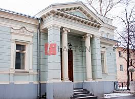 Особняк На Александра Лукьянова 1