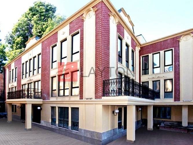 Особняк Бредфорд - картинка 2 Особняк Бредфорд - картинка 2